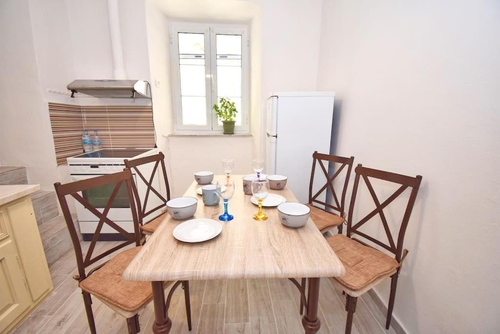Apartment Traditional House With Ivy Garden Corfu (city)
